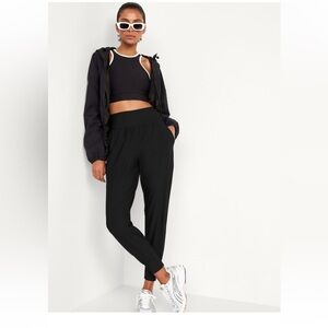 GUC! Old Navy High Waist Elevate Active Joggers, Size L